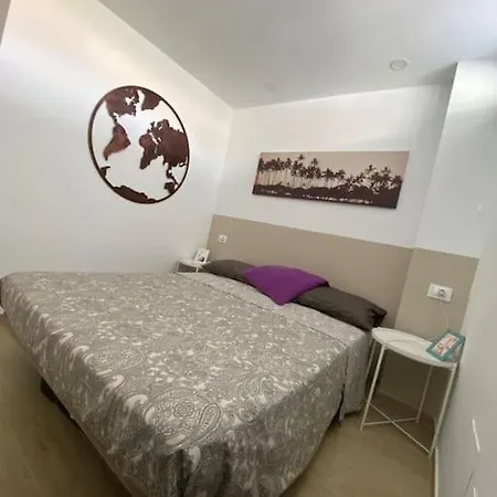 Delizioso Olympia A Playa De Americas 플라야데라스아메리카스